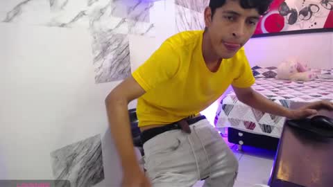 Andres Dean online show from February 28, 12:32 am