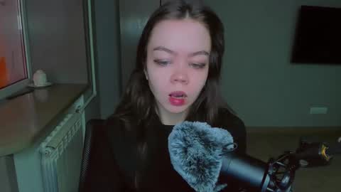 Snapshot of haribo_asmr chatting on February 26, 8:15 am Miss Hari online show from February 26, 8:15 am