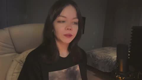 Snapshot of haribo_asmr chatting on October 31, 9:21 am Miss Hari online show from October 31, 9:21 am