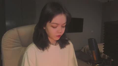 Snapshot of haribo_asmr chatting on November 9, 9:51 am Miss Hari online show from November 9, 9:51 am