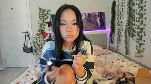 Maya online show from November 24, 1:33 pm