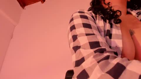 Annie online show from December 8, 12:19 pm