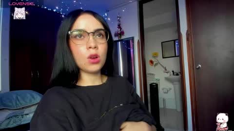 Snapshot of harleynapier chatting on January 9, 10:41 pm Natii online show from January 9, 10:41 pm