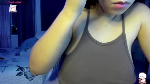 Snapshot of harleynapier chatting on January 14, 12:33 am Natii online show from January 14, 12:33 am