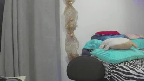 Snapshot of harleynapier chatting on November 20, 11:15 pm Natii online show from November 20, 11:15 pm