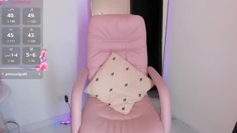 vanessa online show from October 4, 1:25 am