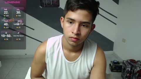 Snapshot of harold_18_ chatting on December 4, 7:34 pm harold_18_ online show from December 4, 7:34 pm