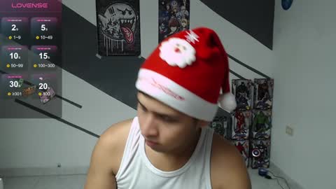 Snapshot of harold_18_ chatting on December 9, 7:39 pm harold_18_ online show from December 9, 7:39 pm