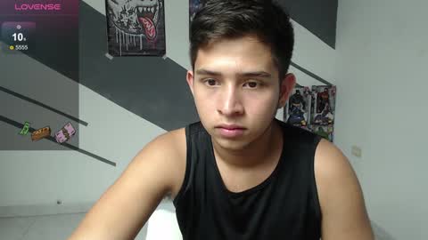 Snapshot of harold_18_ chatting on December 10, 7:54 pm harold_18_ online show from December 10, 7:54 pm