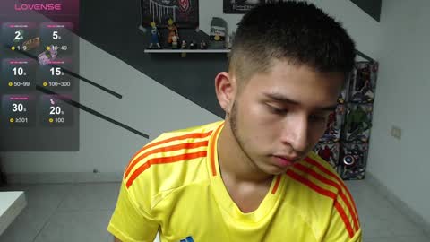 Snapshot of harold_18_ chatting on December 18, 6:46 pm harold_18_ online show from December 18, 6:46 pm