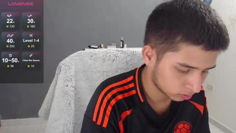 Snapshot of harold_18_ chatting on February 12, 7:13 pm harold_18_ online show from February 12, 7:13 pm