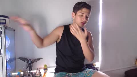 Snapshot of harold_18_ chatting on September 11, 7:03 pm harold_18_ online show from September 11, 7:03 pm