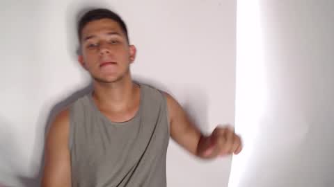 Snapshot of harold_18_ chatting on October 15, 7:25 pm harold_18_ online show from October 15, 7:25 pm