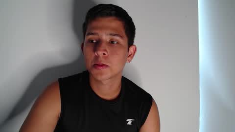 Snapshot of harold_18_ chatting on November 7, 7:14 pm harold_18_ online show from November 7, 7:14 pm