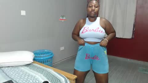 Snapshot of harriegrovin chatting on January 21, 3:59 am Grovin online show from January 21, 3:59 am