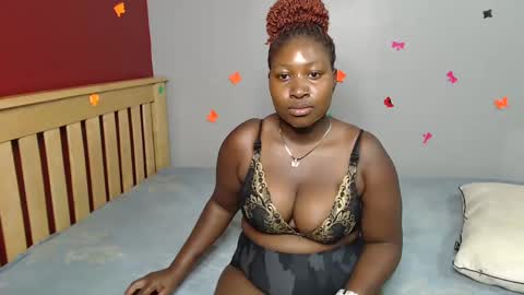 Snapshot of harriegrovin chatting on February 8, 12:28 pm Grovin online show from February 8, 12:28 pm