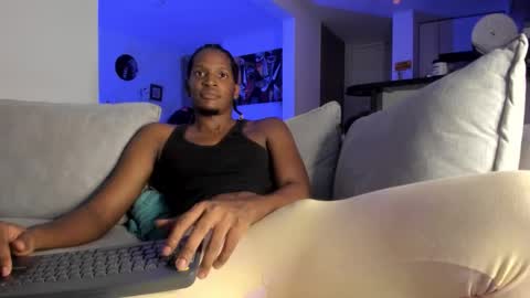 Snapshot of harry__jason chatting on November 14, 1:59 am Harry online show from November 14, 1:59 am