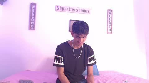 harry thomson online show from December 11, 8:39 pm