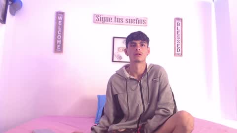 harry thomson online show from December 19, 8:34 pm