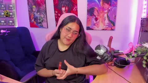 Snapshot of haruu2 chatting on January 19, 8:51 pm karen online show from January 19, 8:51 pm