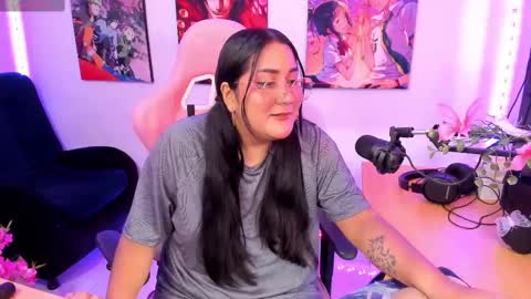 Snapshot of haruu2 chatting on March 5, 7:17 pm karen online show from March 5, 7:17 pm