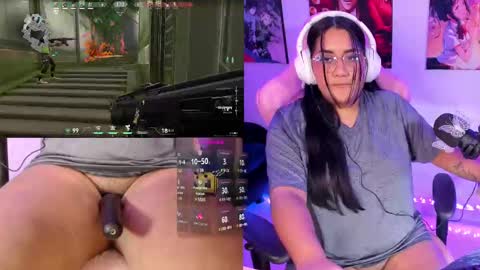 Snapshot of haruu2 chatting on March 6, 1:27 am karen online show from March 6, 1:27 am