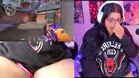 Snapshot of haruu2 chatting on September 24, 6:33 pm karen online show from September 24, 6:33 pm