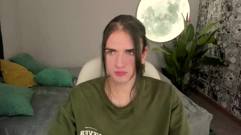 harvey_hair online show from November 29, 5:05 pm