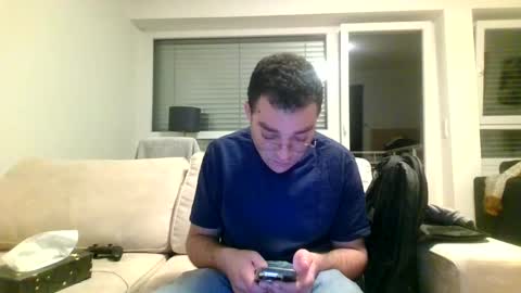 Snapshot of hash420 chatting on January 23, 5:52 pm hash420 online show from January 23, 5:52 pm