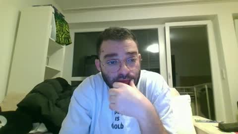 Snapshot of hash420 chatting on February 18, 12:15 am hash420 online show from February 18, 12:15 am