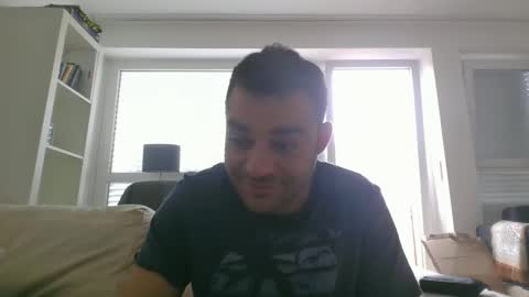 Snapshot of hash420 chatting on February 23, 11:33 am hash420 online show from February 23, 11:33 am