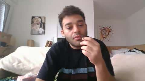 Snapshot of hash420 chatting on October 5, 9:40 am hash420 online show from October 5, 9:40 am