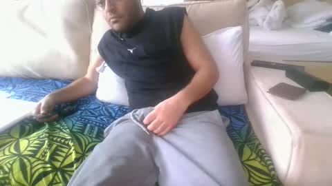 Snapshot of hash420 chatting on October 23, 1:21 pm hash420 online show from October 23, 1:21 pm