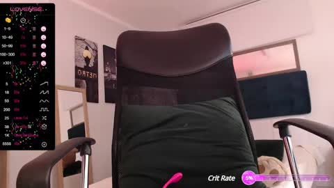 Nicole online show from December 18, 10:30 am