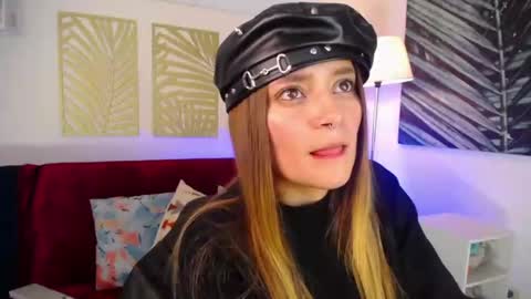 Nicole online show from February 25, 4:14 am