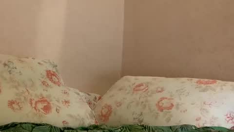 dee online show from January 7, 3:12 pm