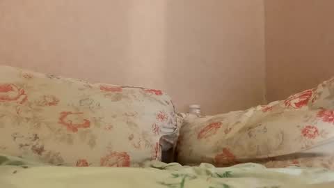 dee online show from February 9, 10:32 pm