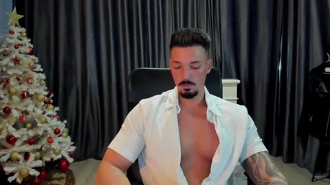 Snapshot of haydenspears chatting on December 18, 1:02 pm HaydenSpears online show from December 18, 1:02 pm