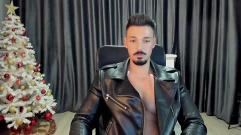 Snapshot of haydenspears chatting on December 18, 7:08 pm HaydenSpears online show from December 18, 7:08 pm