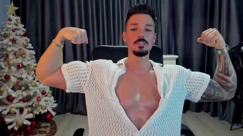 Snapshot of haydenspears chatting on December 20, 12:16 pm HaydenSpears online show from December 20, 12:16 pm