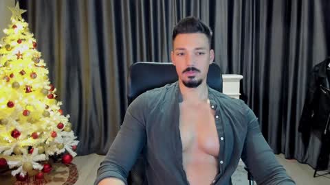 Snapshot of haydenspears chatting on December 21, 7:45 am HaydenSpears online show from December 21, 7:45 am