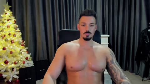 Snapshot of haydenspears chatting on December 28, 10:47 am HaydenSpears online show from December 28, 10:47 am