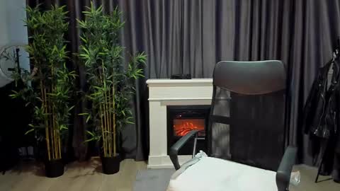 Snapshot of haydenspears chatting on February 12, 1:59 pm HaydenSpears online show from February 12, 1:59 pm