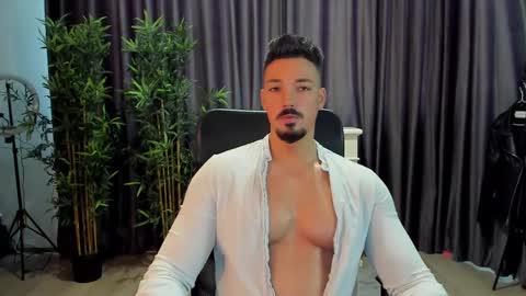 Snapshot of haydenspears chatting on February 23, 7:44 am HaydenSpears online show from February 23, 7:44 am