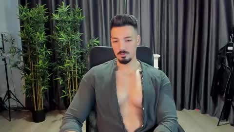 Snapshot of haydenspears chatting on March 1, 8:02 am HaydenSpears online show from March 1, 8:02 am