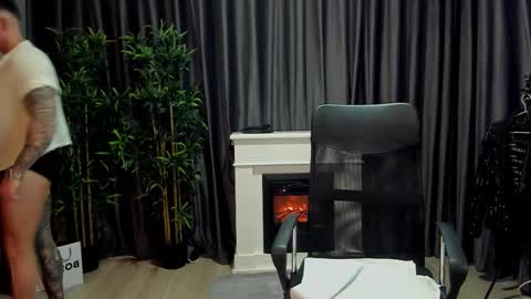 Snapshot of haydenspears chatting on November 5, 1:55 pm HaydenSpears online show from November 5, 1:55 pm