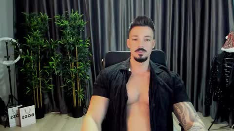 Snapshot of haydenspears chatting on November 15, 8:00 am HaydenSpears online show from November 15, 8:00 am