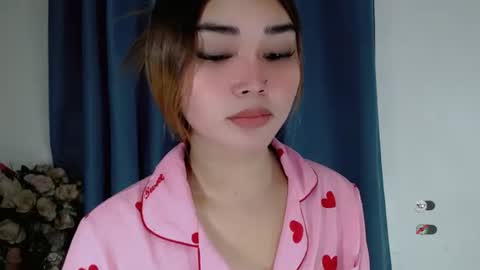 haylee online show from November 12, 12:55 am