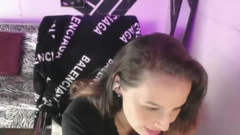 hayley miller online show from February 25, 8:36 am