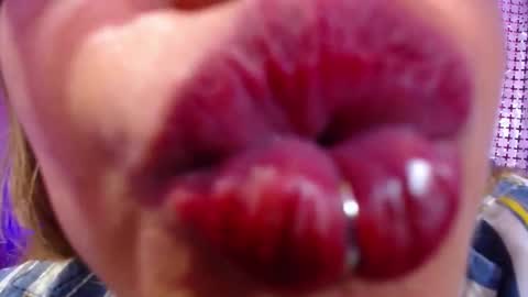 hazel online show from February 21, 8:07 am